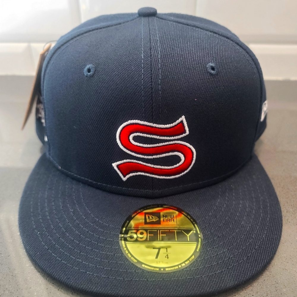 Stussy New Era S 7-1/4 fitted hat
